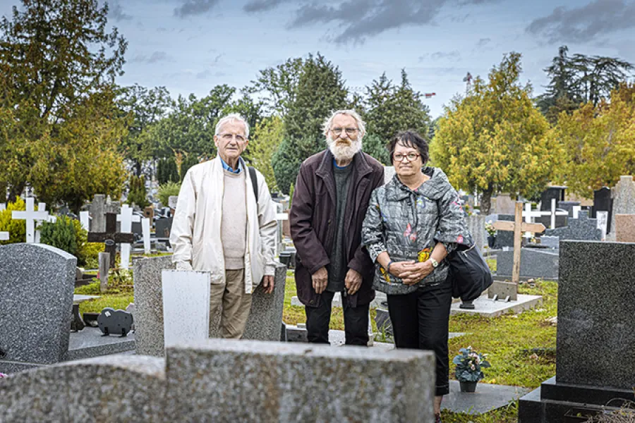 collectif dignité cimetière